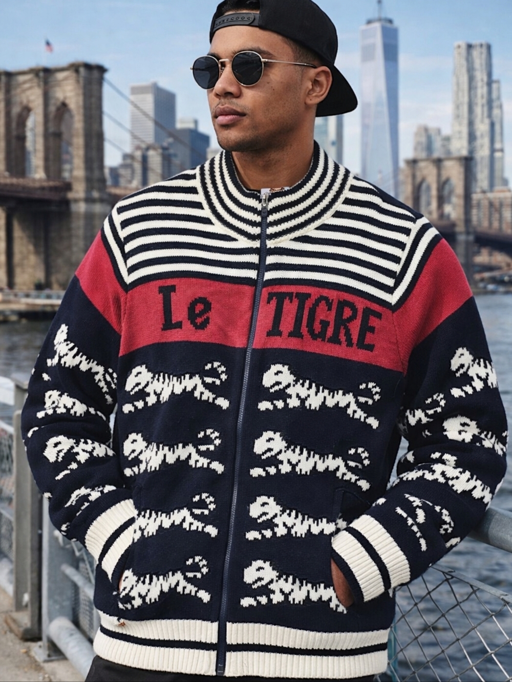 Le Tigre Navy Red and White Zip-Up Knit Sweater with Tiger Motif Large New